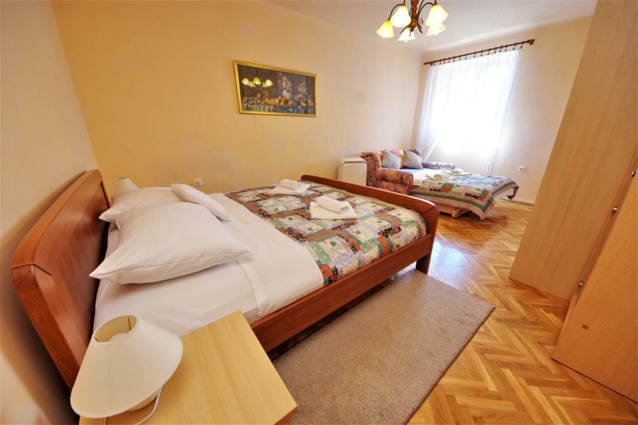 Apartment Olive Garden Zadar Buitenkant foto